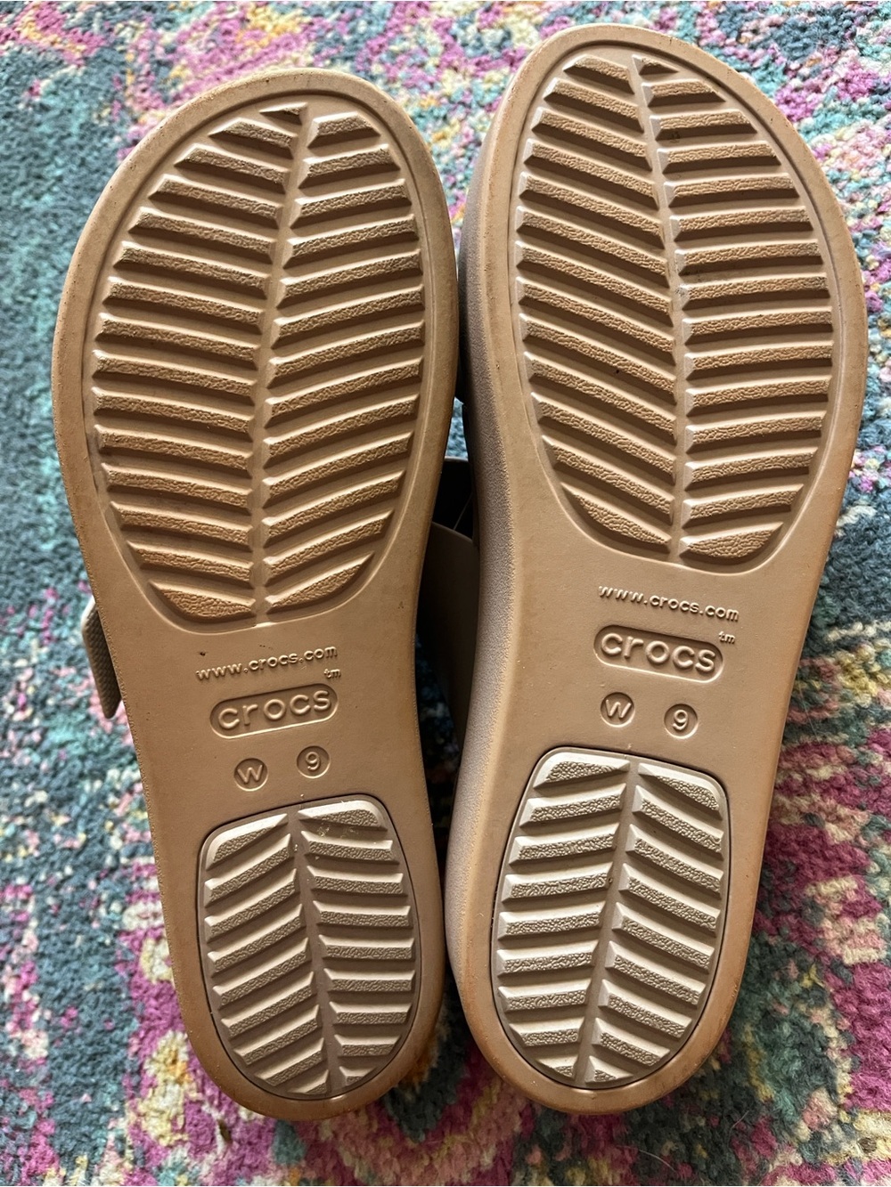 Crocs Women’s Brooklyn Wedge Sandals - Picture 5 of 6
